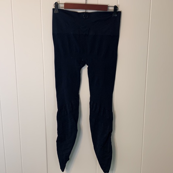 Blanqi Sport Support Hipster Contour Legging Black Size Medium - Picture 6 of 7